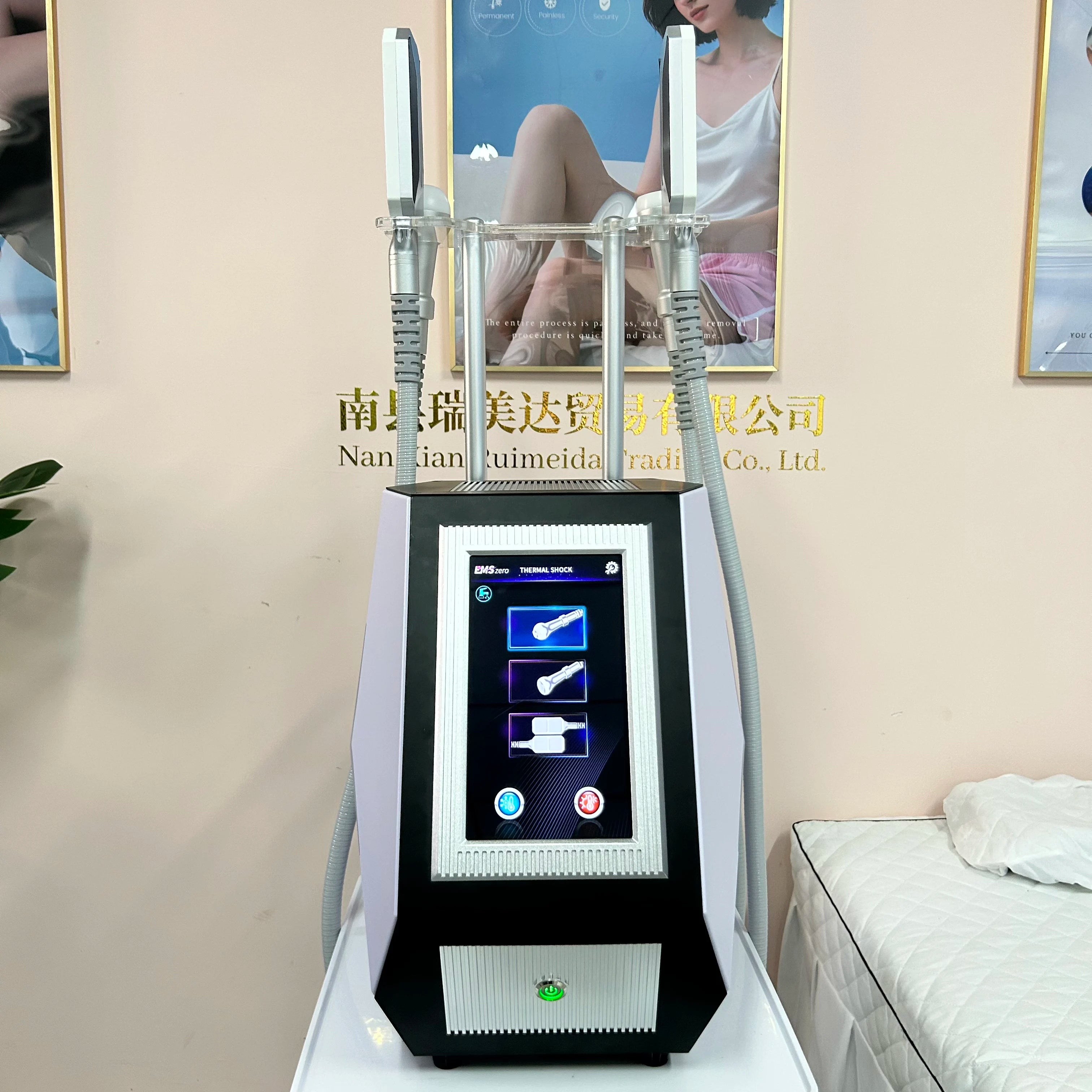 ✨ Hot & Cold CRYO Beauty Device! ✨